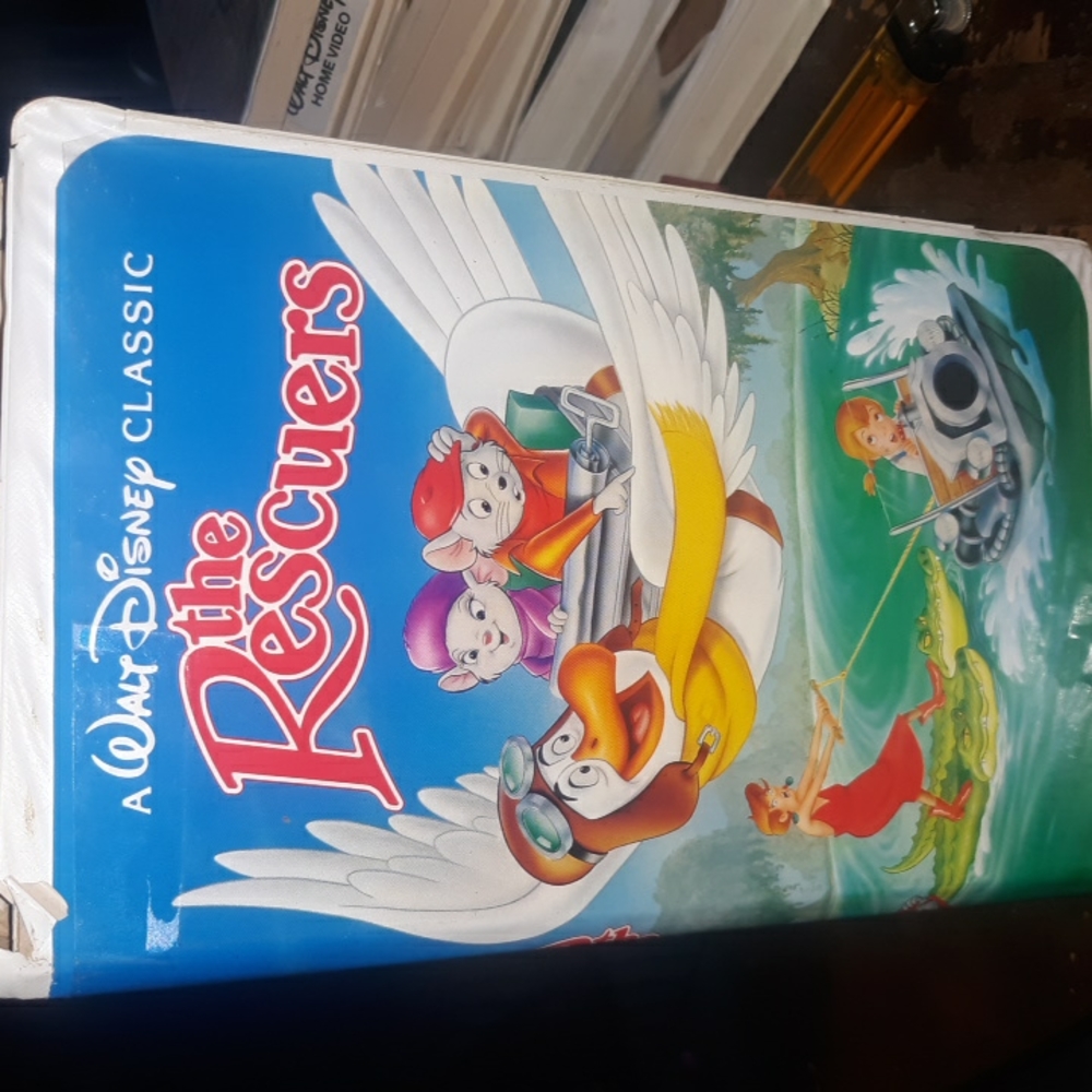 Disney Classic The Rescuers VHS Tape (SKU AB3)
